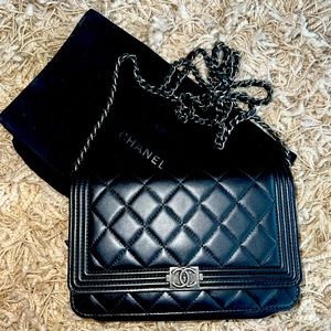 Chanel Boy wallet chain bag
